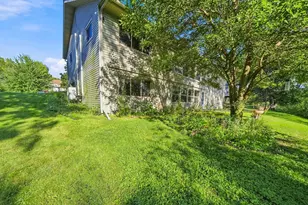 604 23rd St NE, Rochester, MN 55906 - Photo 37
