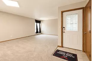 1413 Hemlock Ave, Owatonna, MN 55060 - Photo 3