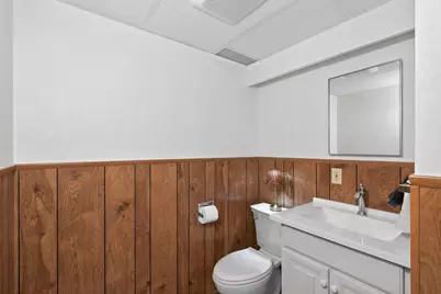 4730 Fairhills Road E, Minnetonka, MN 55345 - Photo 47
