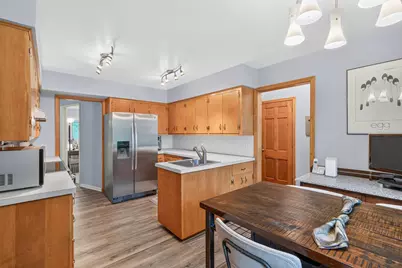 4730 Fairhills Road E, Minnetonka, MN 55345 - Photo 19