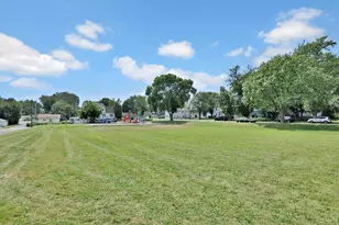 1017 Livingston Ave, West Saint Paul, MN 55118 - Photo 37