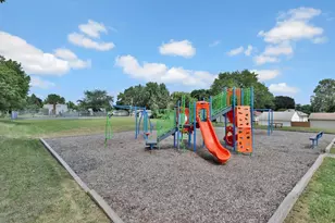 1017 Livingston Ave, West Saint Paul, MN 55118 - Photo 35