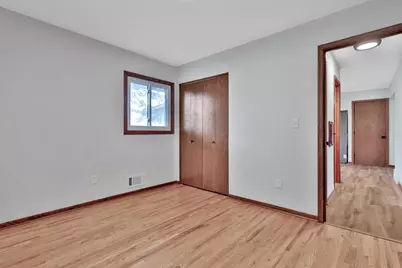 1017 Livingston Avenue, West Saint Paul, MN 55118 - Photo 33