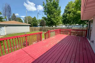 243 Winifred St E, Saint Paul, MN 55107 - Photo 29