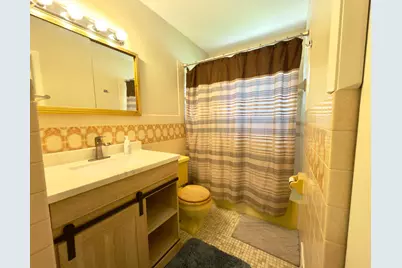 243 Winifred Street E, Saint Paul, MN 55107 - Photo 13