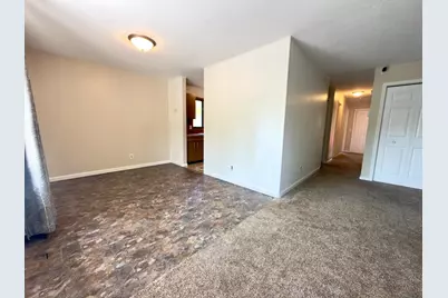 243 Winifred Street E, Saint Paul, MN 55107 - Photo 7