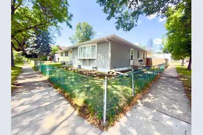 243 Winifred Street E, Saint Paul, MN 55107 - Photo 3