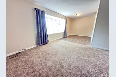 243 Winifred Street E, Saint Paul, MN 55107 - Photo 5