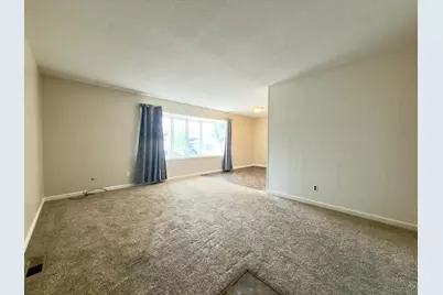 243 Winifred Street E, Saint Paul, MN 55107 - Photo 5