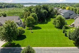2195 Gallery Ct, Victoria, MN 55386 - Photo 1