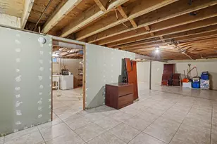1680 Burns Ave, Saint Paul, MN 55106 - Photo 15