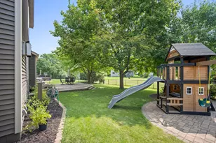 3717 90th Crescent N, Brooklyn Park, MN 55443 - Photo 9