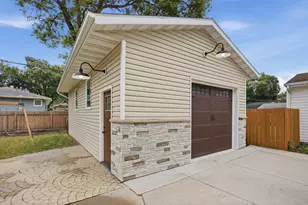 2013 7th St N, Fargo, ND 58102 - Photo 25