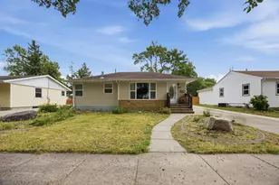 2013 7th St N, Fargo, ND 58102 - Photo 3