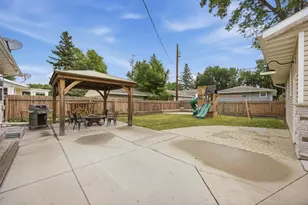 2013 7th St N, Fargo, ND 58102 - Photo 29