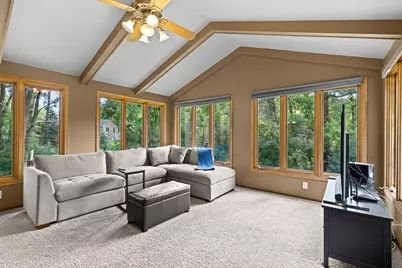 2821 Saddlebrooke Circle, Minnetonka, MN 55305 - Photo 33