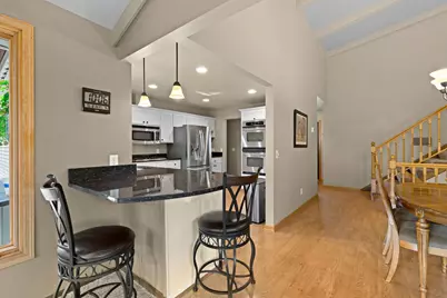 2821 Saddlebrooke Circle, Minnetonka, MN 55305 - Photo 25