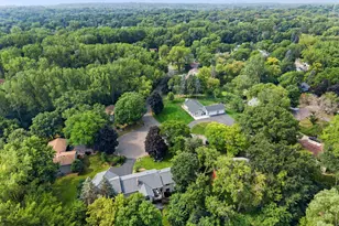 2821 Saddlebrooke Cir, Minnetonka, MN 55305 - Photo 65