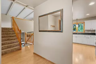 2821 Saddlebrooke Cir, Minnetonka, MN 55305 - Photo 15