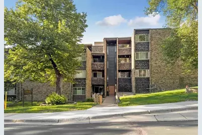 100 Cedar Street #211, Mankato, MN 56001 - Photo 1