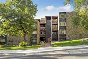 100 Cedar St, Mankato, MN 56001 - Photo 1