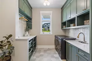 16307 46th Ct N, Plymouth, MN 55446 - Photo 19