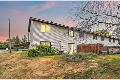 7747 89th Avenue N, Brooklyn Park, MN 55445 - Photo 23