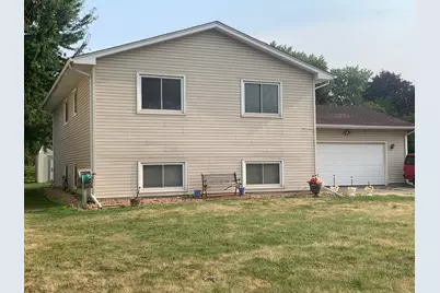 2359 17th Avenue E, North Saint Paul, MN 55109 - Photo 1