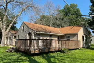2310 4th Dr SW, Austin, MN 55912 - Photo 3