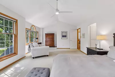 2710 Itasca Avenue S, Saint Mary's Point, MN 55043 - Photo 33