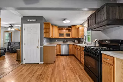 107 5th Street SW, Norwood Young America, MN 55397 - Photo 5