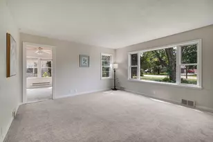 1525 Ramsey St, Hastings, MN 55033 - Photo 5