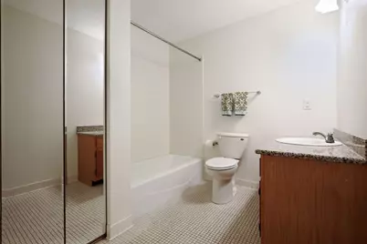 232 W Franklin Avenue #206, Minneapolis, MN 55404 - Photo 15