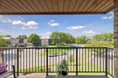 2700 Oxford Street N #140, Roseville, MN 55113 - Photo 21