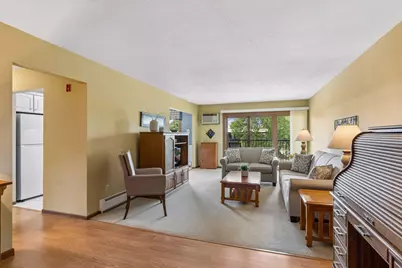 2700 Oxford Street N #140, Roseville, MN 55113 - Photo 1