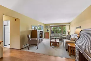 2700 Oxford St N, Roseville, MN 55113 - Photo 1