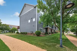 201 Alberta Ln, Little Canada, MN 55117 - Photo 29