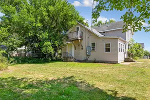 2306 4th St, Eau Claire, WI 54703 - Photo 43