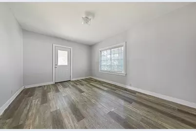 2306 4th Street, Eau Claire, WI 54703 - Photo 25