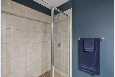 215 10th Avenue S #703, Minneapolis, MN 55415 - Photo 21