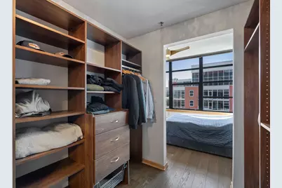 215 10th Avenue S #703, Minneapolis, MN 55415 - Photo 13