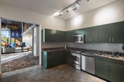 215 10th Avenue S #703, Minneapolis, MN 55415 - Photo 37