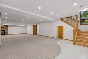 14885 Ironwood Ct, Eden Prairie, MN 55346 - Photo 27