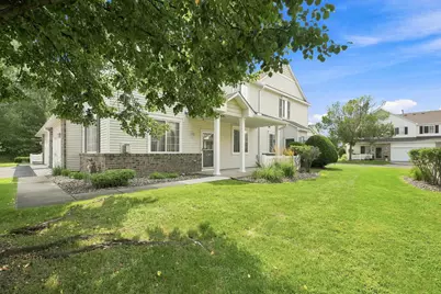 11021 Oak Grove Circle #C, Woodbury, MN 55129 - Photo 3