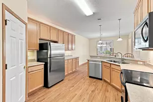 11021 Oak Grv Cir, Woodbury, MN 55129 - Photo 17