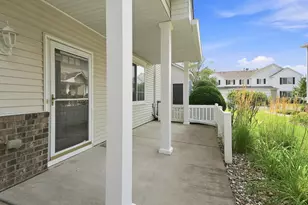 11021 Oak Grv Cir, Woodbury, MN 55129 - Photo 5