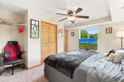 330 W Park Street, River Falls, WI 54022 - Photo 29