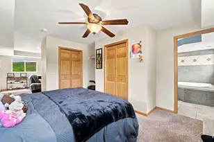 330 W Park St, River Falls, WI 54022 - Photo 17