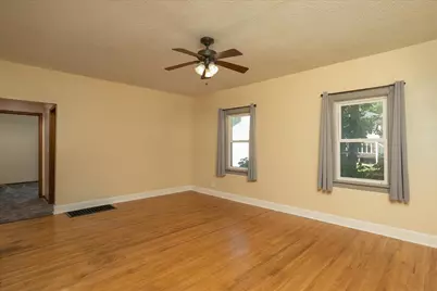 301 N Mantorville Avenue, Kasson, MN 55944 - Photo 7