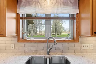 1608 E Lake Jessie Road SE, Alexandria, MN 56308 - Photo 25